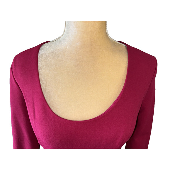 DONNA MORGAN Mindy Bell Sleeve Sheath Dress In Cherry Size 4200 - Picture 3 of 12